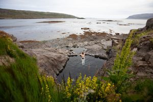 islannin luonnon uimapaikat hellulaug